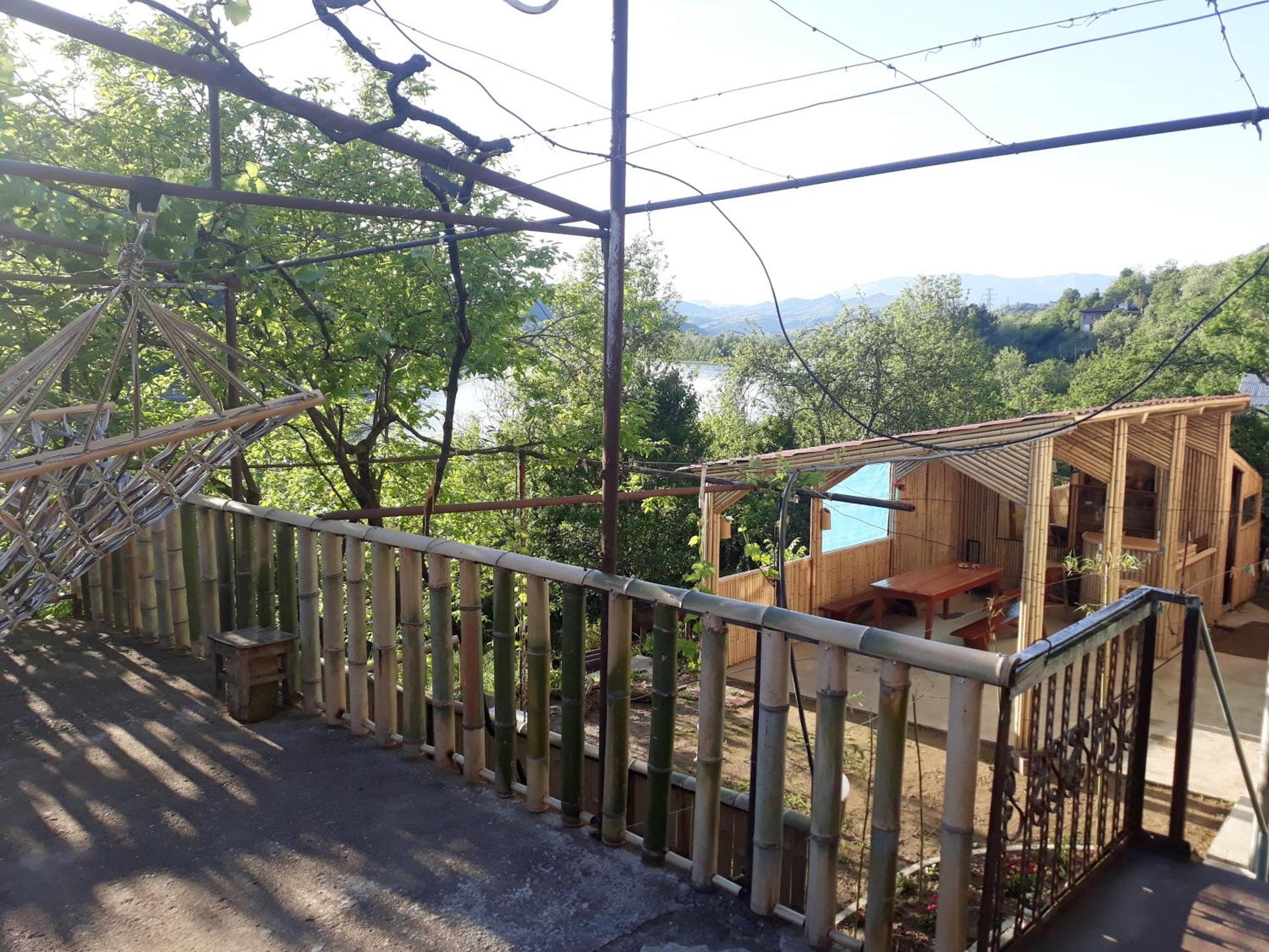 Nature House Кутаїсі Екстер'єр фото
