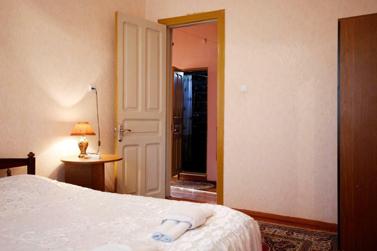 Nature House Кутаїсі Екстер'єр фото