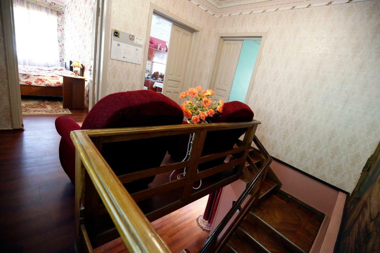 Nature House Кутаїсі Екстер'єр фото