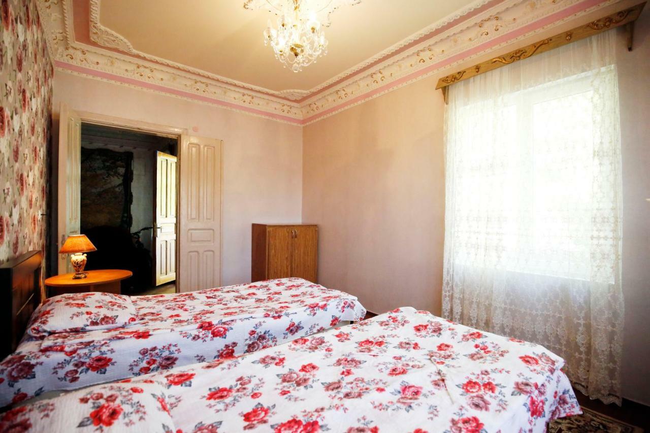 Nature House Кутаїсі Екстер'єр фото